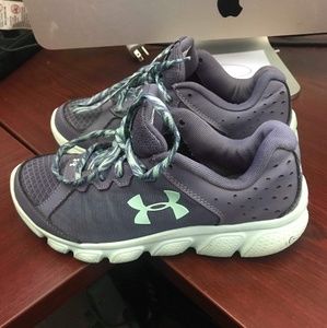 Under Armour Micro Assert